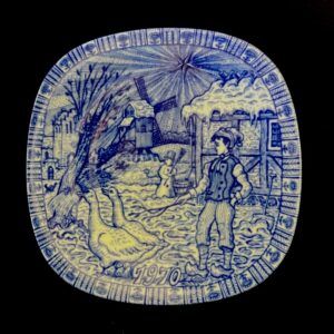 2c5 Rorstrand Christmas Series Plates